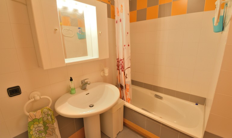 Sale - Apartment / Flat -
Orihuela Costa - Playa Flamenca