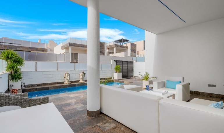 Sale - Villa -
Orihuela Costa* - Villamartín
