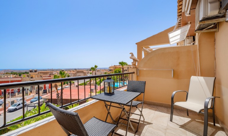 Sale - Apartment / Flat -
Torrevieja* - Torrevieja - Aguas Nuevas