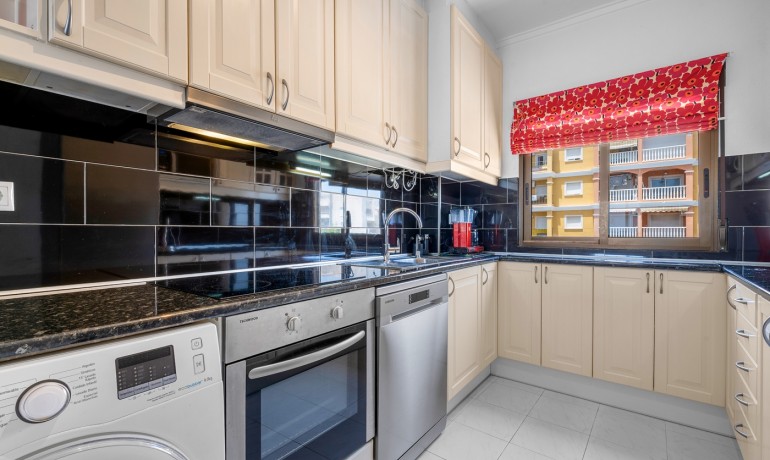 Sale - Apartment / Flat -
Torrevieja* - Torrevieja - Aguas Nuevas