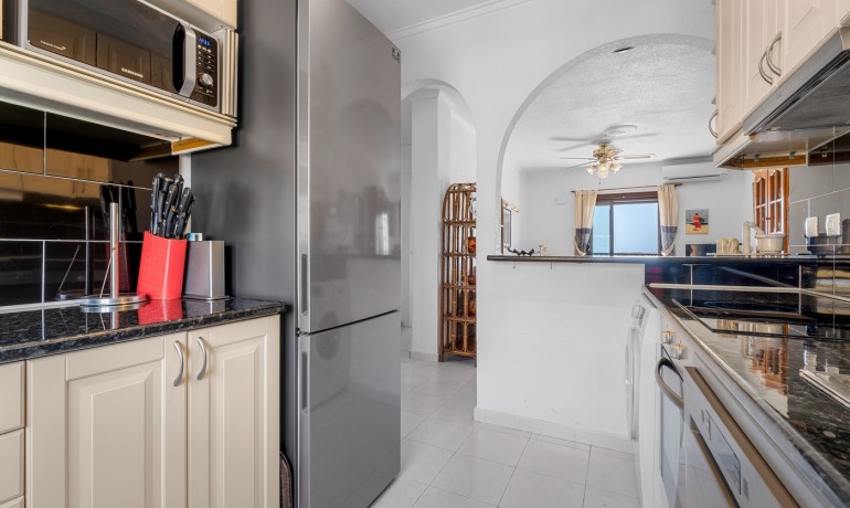 Sale - Apartment / Flat -
Torrevieja - Torrevieja - Aguas Nuevas