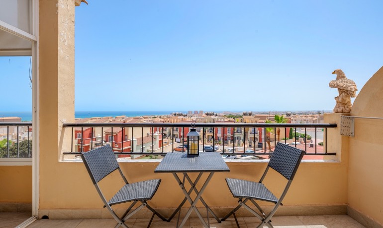 Sale - Apartment / Flat -
Torrevieja - Torrevieja - Aguas Nuevas