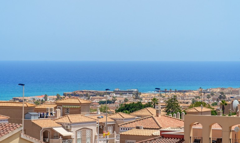 Sale - Apartment / Flat -
Torrevieja - Torrevieja - Aguas Nuevas