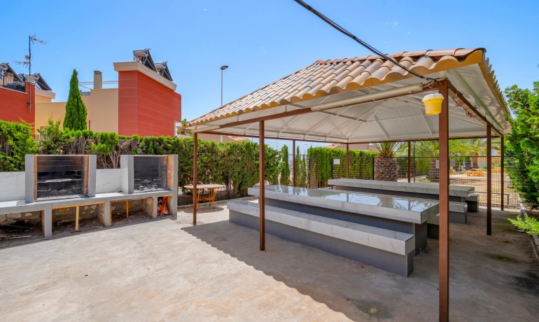 Sale - Apartment / Flat -
Torrevieja - Torrevieja - Aguas Nuevas