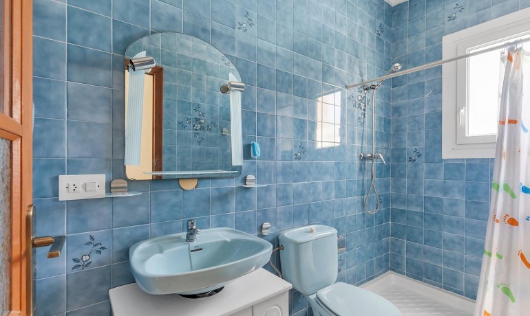 Sale - Villa -
Rojales - Centro de la Ciudad Quesada