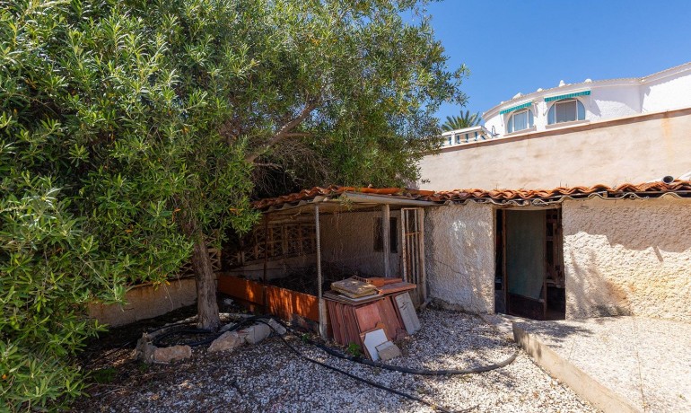 Sale - Villa -
Rojales - Centro de la Ciudad Quesada