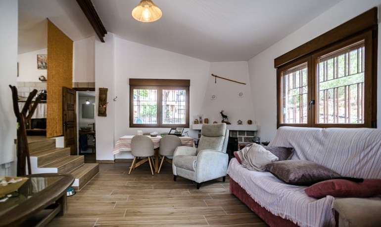 Venta - Apartamento / piso -
LA TERCIA - La Tercia