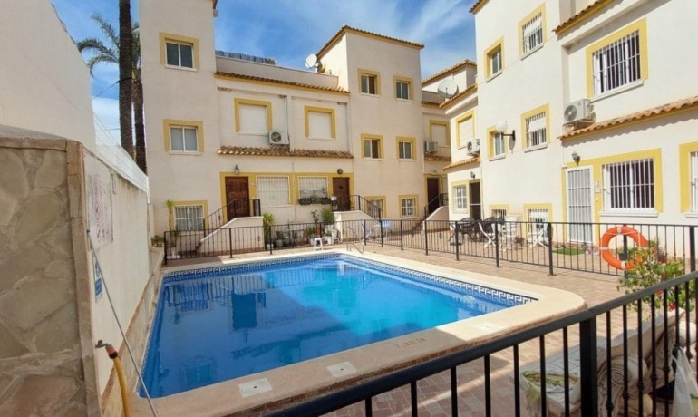 Revente - Maison -
Torremendo