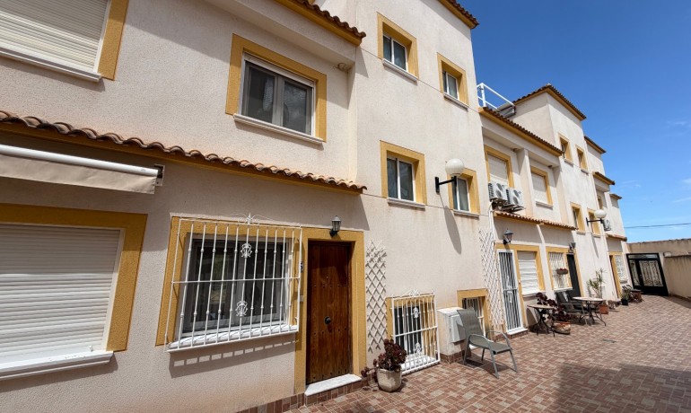 Revente - Maison -
Torremendo