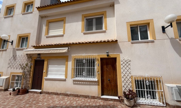 Revente - Maison -
Torremendo