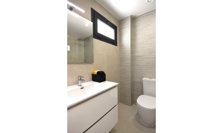 Sale - Apartment / Flat -
Orihuela Costa* - Villamartin