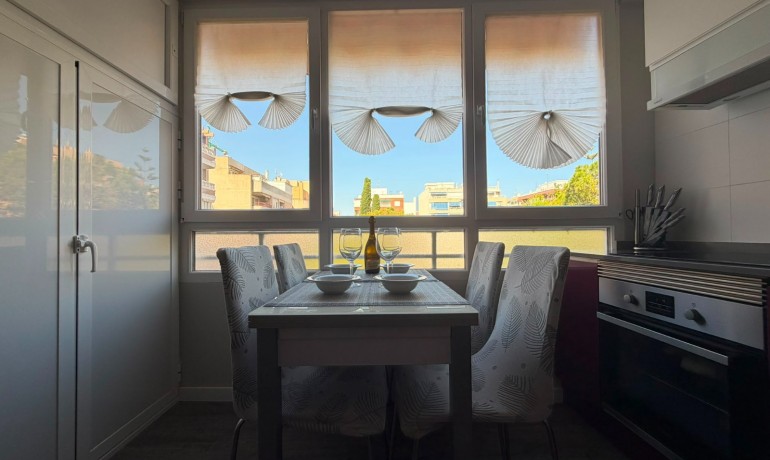 Sale - Apartment / Flat -
Torrevieja Centro - Torrevieja