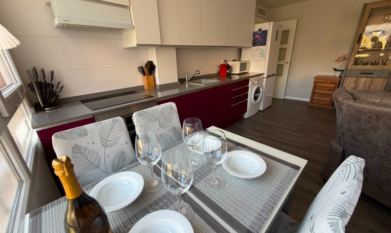 Sale - Apartment / Flat -
Torrevieja Centro - Torrevieja