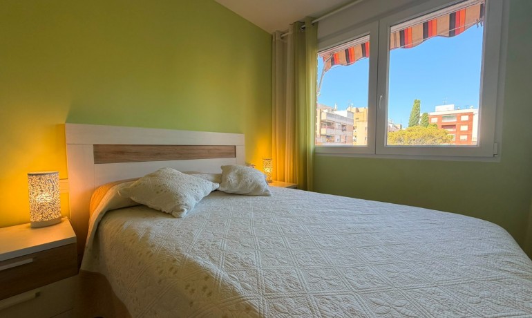Sale - Apartment / Flat -
Torrevieja Centro - Torrevieja