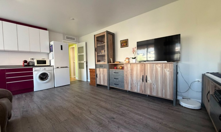 Sale - Apartment / Flat -
Torrevieja Centro - Torrevieja