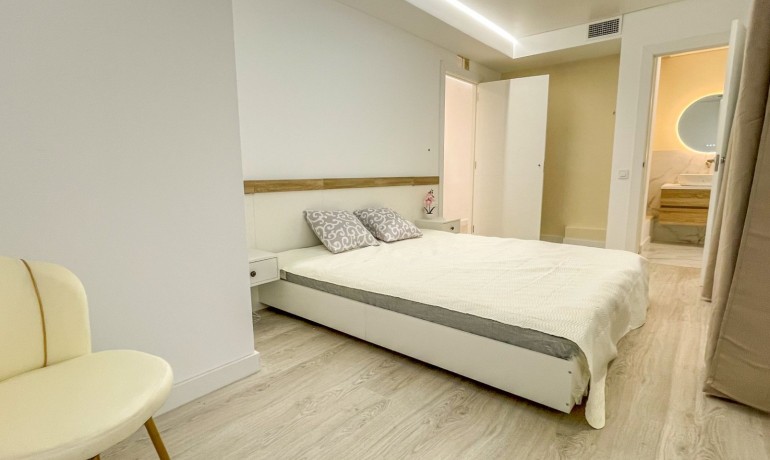 Sale - Apartment / Flat -
Torrevieja* - El Acequión - Los Náufragos