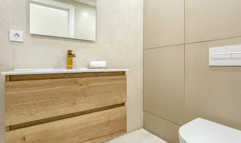 Sale - Apartment / Flat -
Torrevieja* - El Acequión - Los Náufragos