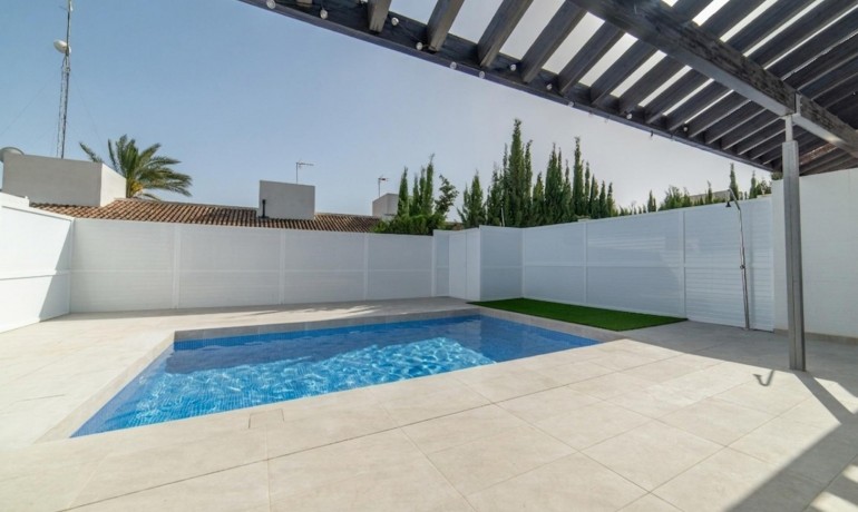 Sale - Villa -
Sucina - Peraleja Golf