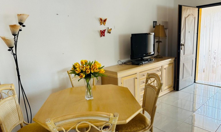 Sale - House -
Orihuela* - Entre Naranjos Vistabella