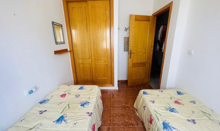 Sale - House -
Orihuela* - Entre Naranjos Vistabella