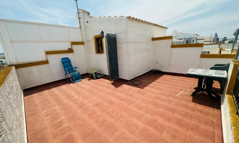 Sale - House -
Orihuela* - Entre Naranjos Vistabella