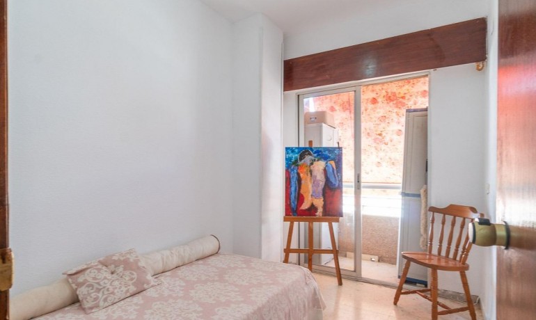 Sale - Apartment / Flat -
Torrevieja* - Curva del Palangre