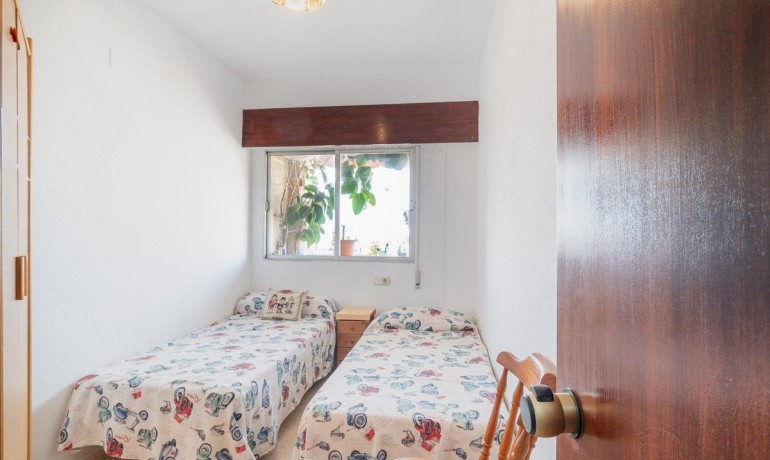 Sale - Apartment / Flat -
Torrevieja* - Curva del Palangre