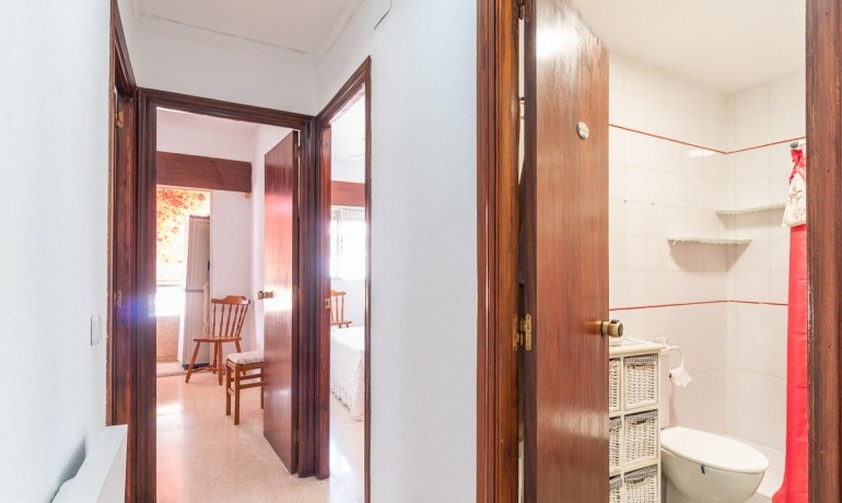 Sale - Apartment / Flat -
Torrevieja* - Curva del Palangre