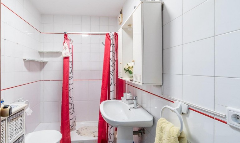 Sale - Apartment / Flat -
Torrevieja* - Curva del Palangre