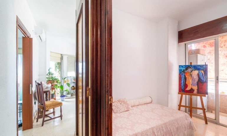 Sale - Apartment / Flat -
Torrevieja* - Curva del Palangre