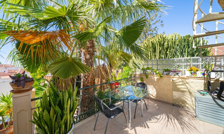 Sale - Villa -
Ciudad Quesada - Rojales