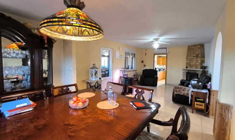 Sale - Villa -
Villena - Rural location