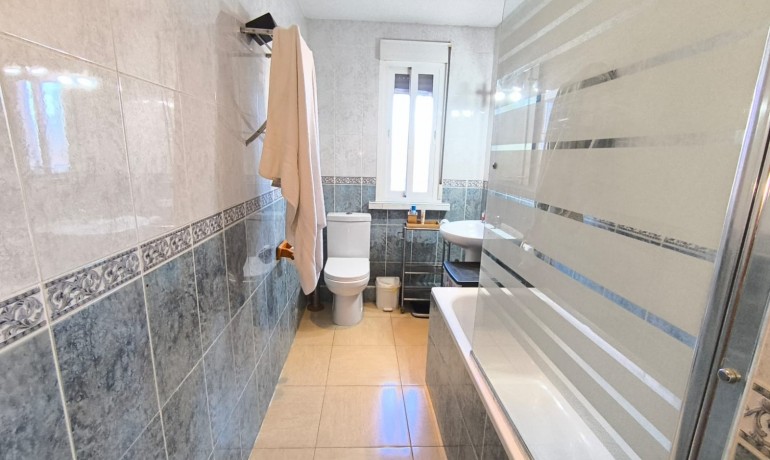 Sale - Villa -
Villena - Rural location