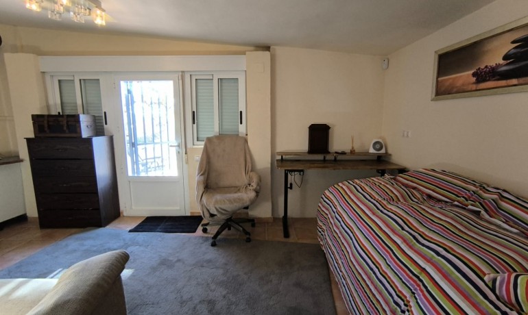Sale - Villa -
Villena - Rural location