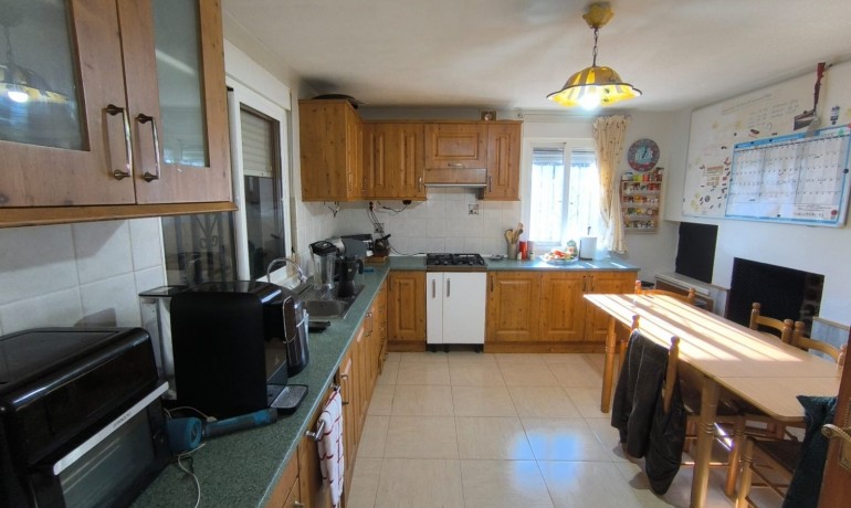 Sale - Villa -
Villena - Rural location