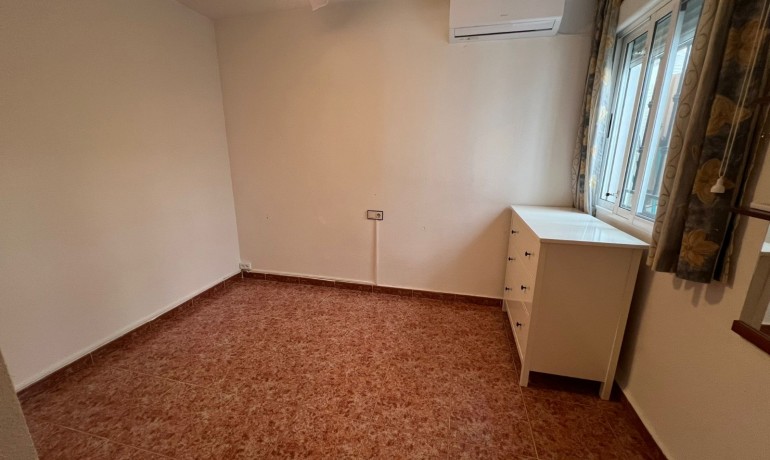 Sale - Apartment / Flat -
Orihuela Costa - Entre Naranjos - Vistabella Golf