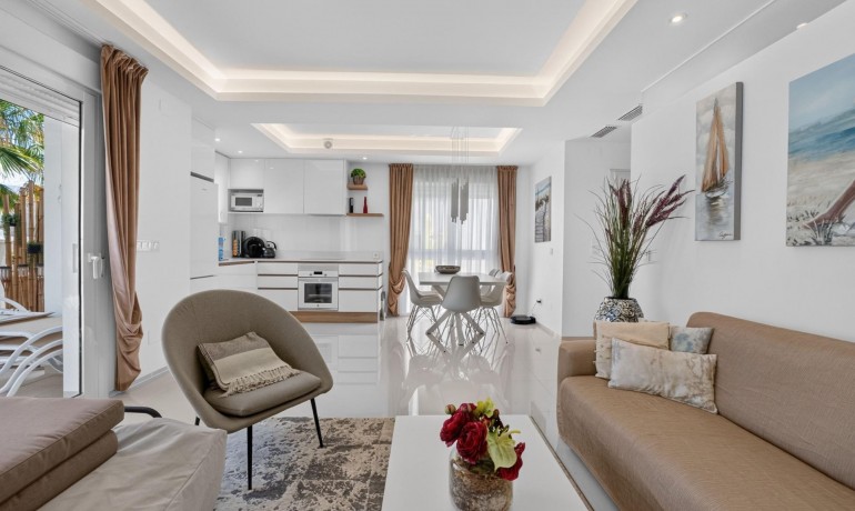 Sale - Apartment / Flat -
Rojales - Cuidad Quesada