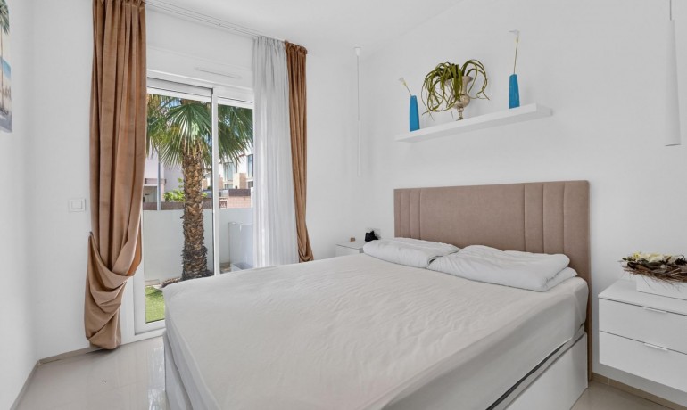 Sale - Apartment / Flat -
Rojales - Cuidad Quesada