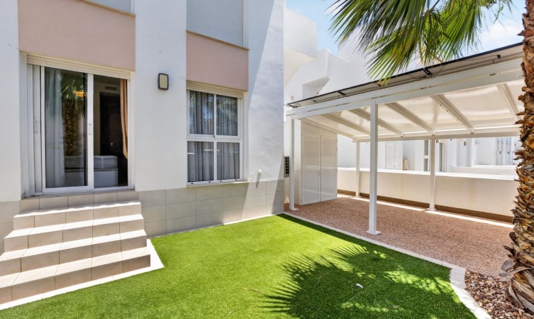 Sale - Apartment / Flat -
Rojales - Cuidad Quesada