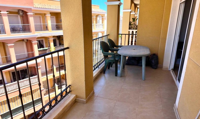 Sale - Apartment / Flat -
Torrevieja - Torreblanca