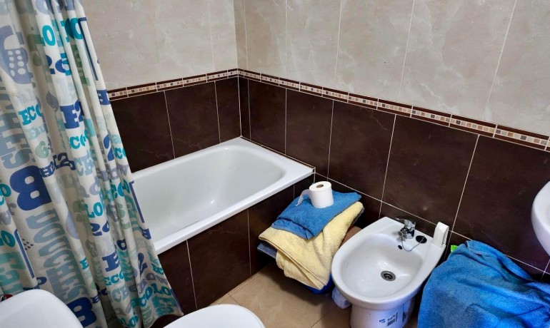 Sale - Apartment / Flat -
Torrevieja - Torreblanca