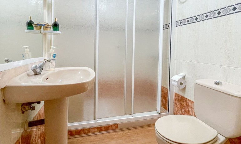 Revente - Appartement / Flat -
Torrevieja - Playa Acequion