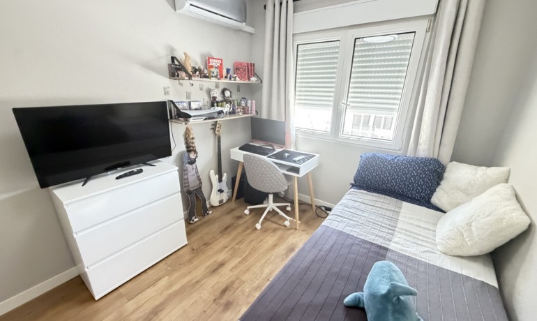 Revente - Villa -
Orihuela Costa - Villamartin