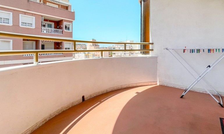 Revente - Appartement / Flat -
Torrevieja* - El Acequión - Los Náufragos