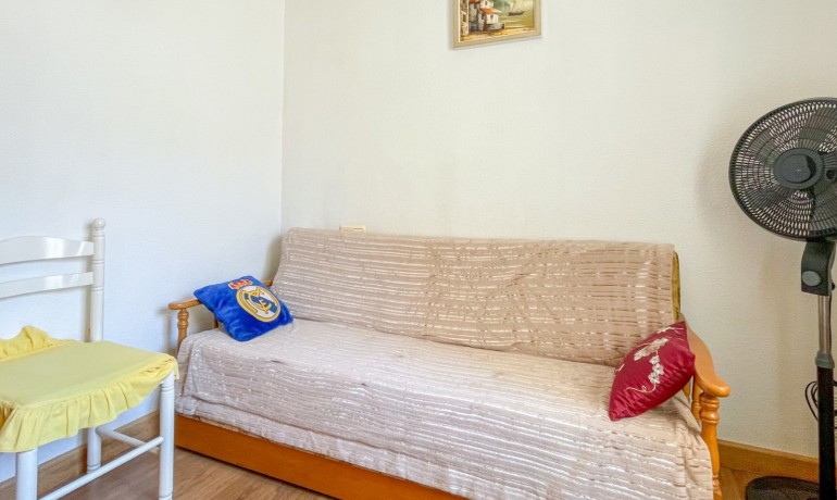Revente - Appartement / Flat -
Torrevieja* - El Acequión - Los Náufragos