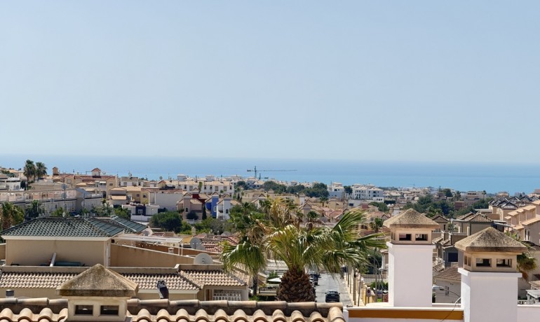 Revente - Villa -
Villamartin