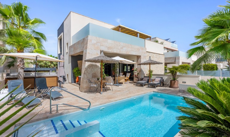 Revente - Villa -
Benijofar* - Benijófar