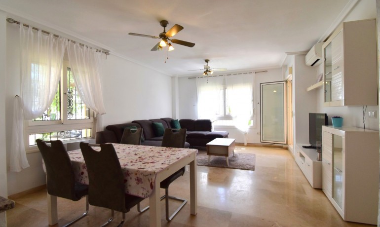 Revente - Appartement / Flat -
Orihuela Costa - Playa Flamenca