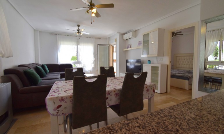 Revente - Appartement / Flat -
Orihuela Costa - Playa Flamenca