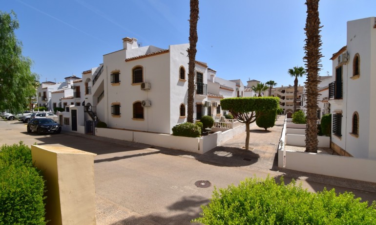 Revente - Appartement / Flat -
Orihuela Costa - Playa Flamenca